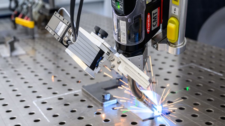 TRUMPF desarrolla un robot inteligente y autoprogramable que establece su propia trayectoria de soldadura